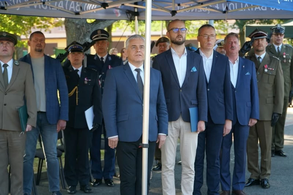 OBCHODY ŚWIĘTA WOJSKA POLSKIEGO W JEDNOSTKACH W WAŁCZU