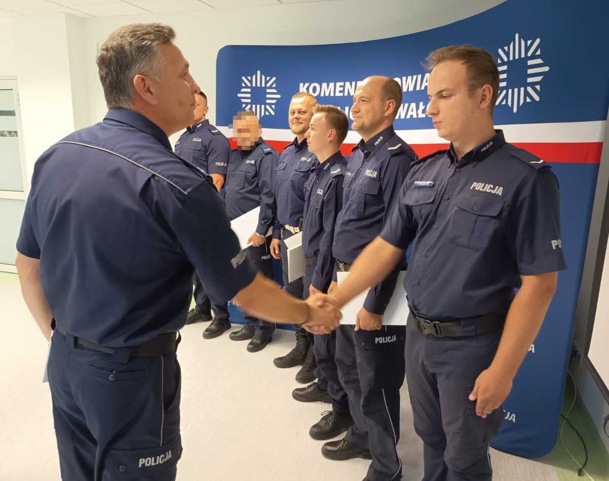 Awanse policjantów Komendy Powiatowej Policji w Wałczu