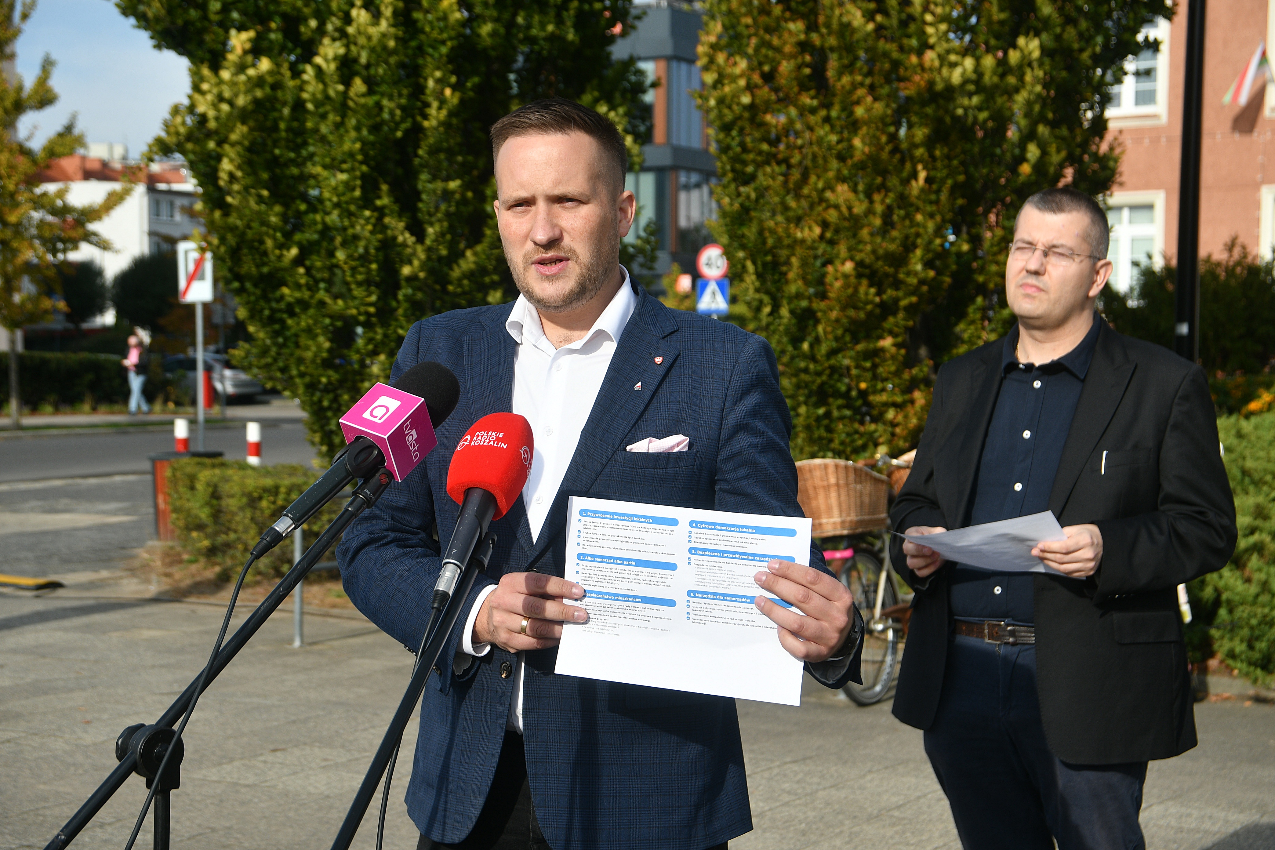 Piła. „Rozwój Plus” przedstawia swoją deklarację. Chcą odpartyjnić samorządy