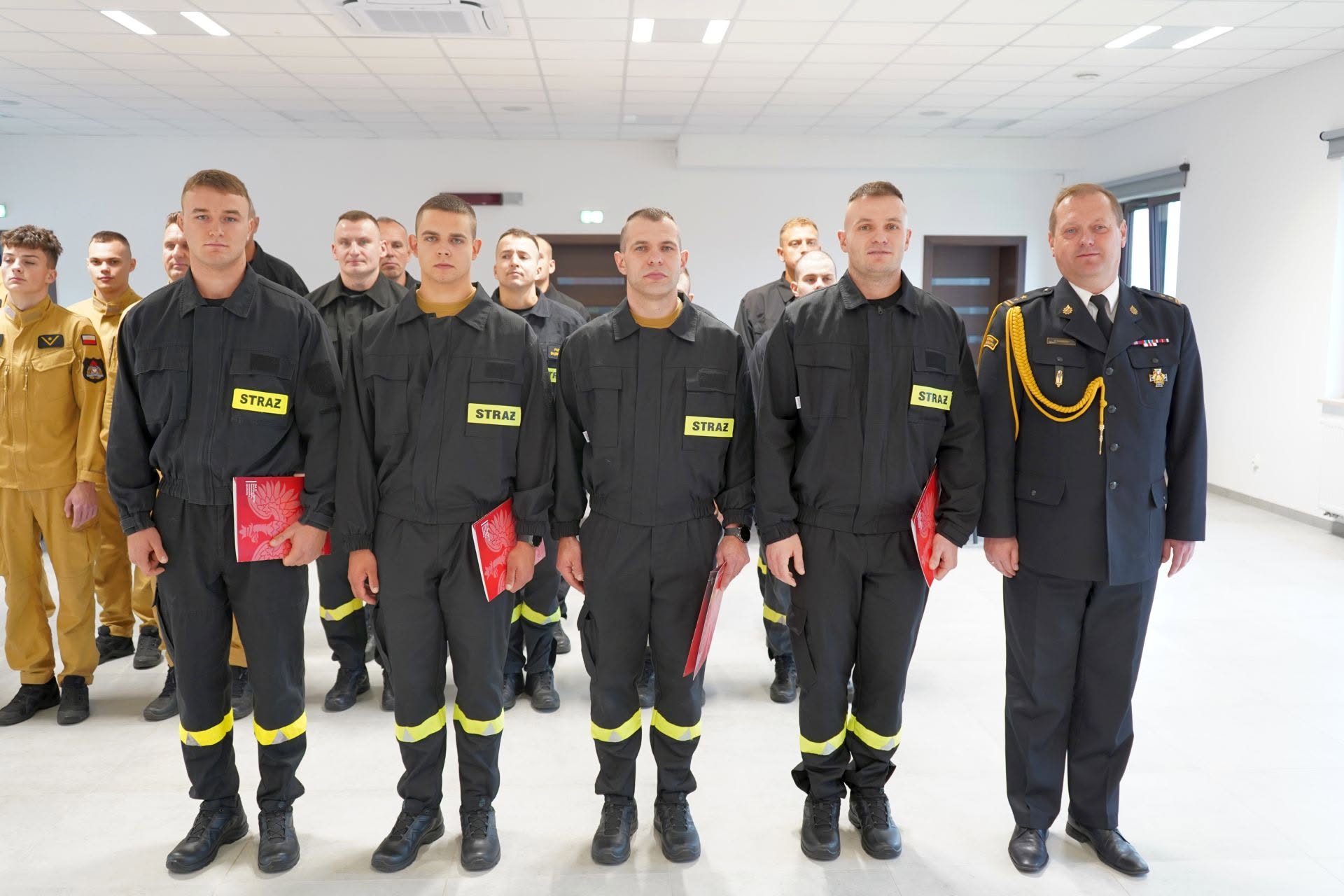 Piła. Ślubowanie 4 nowych funkcjonariuszy